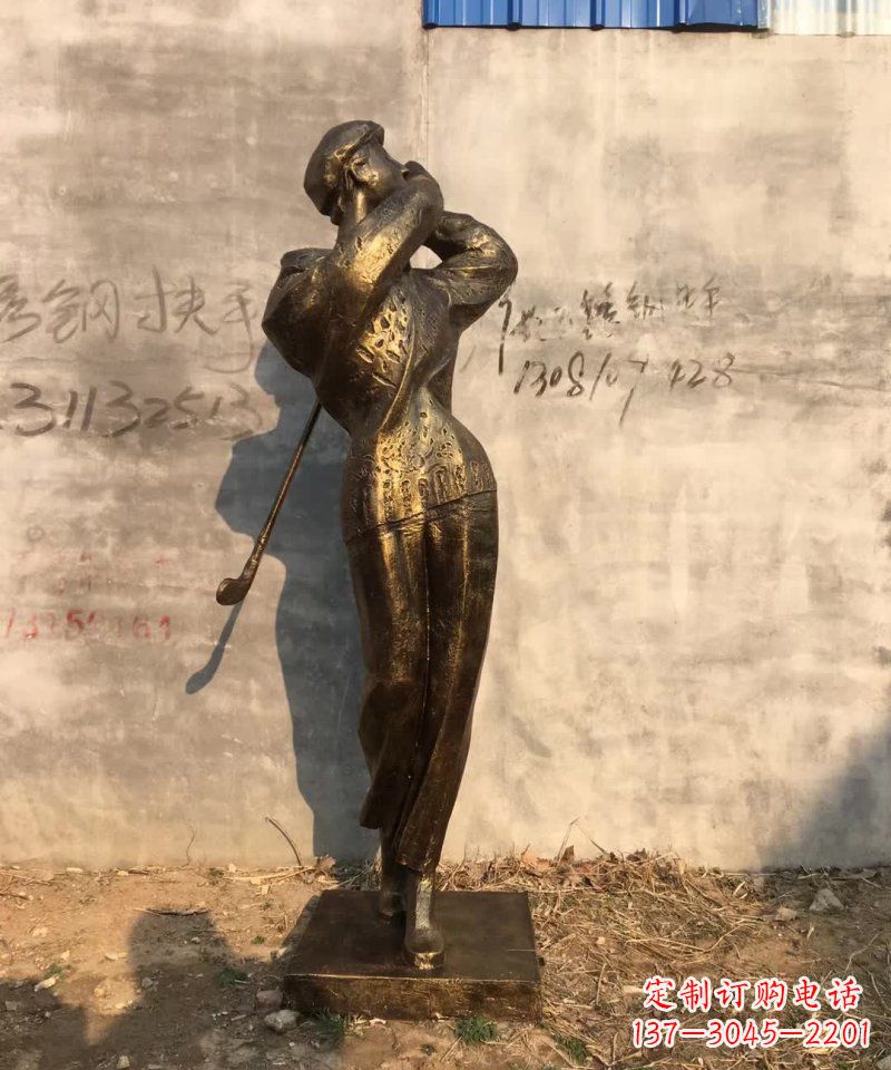 大连抽象打高尔夫球人物铜雕 (2)