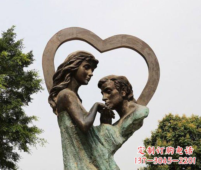 大连浪漫爱情，永恒铜雕