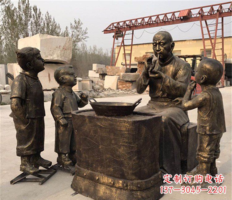 大连糖果人雕塑想象力与艺术的结合