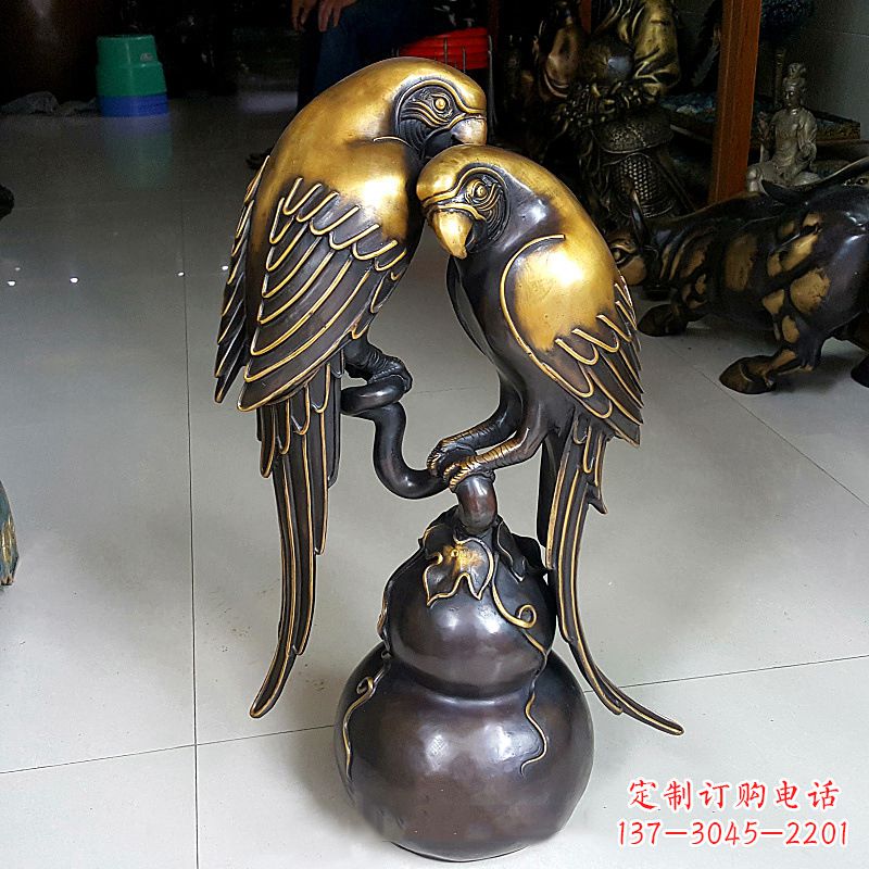 大连铸造纯铜鹦鹉雕塑