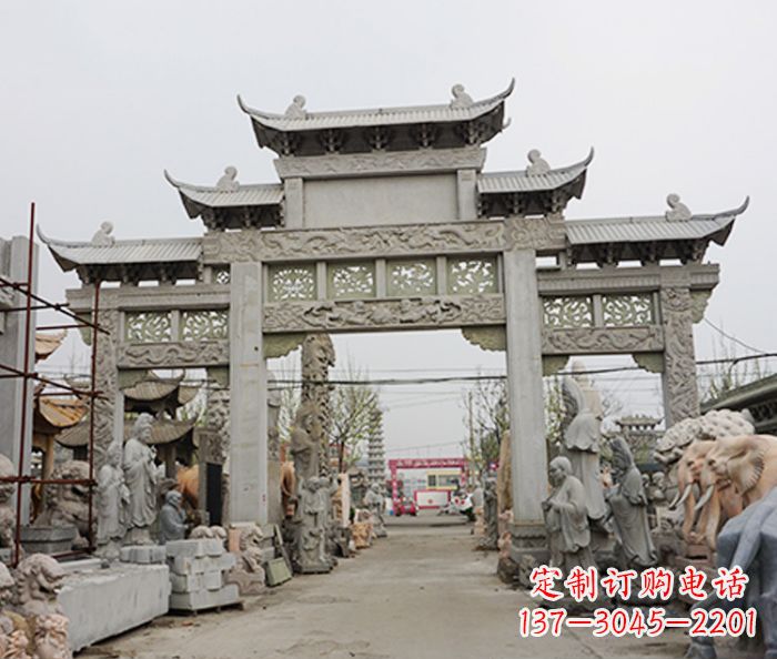 大连大理石牌坊石雕的精美