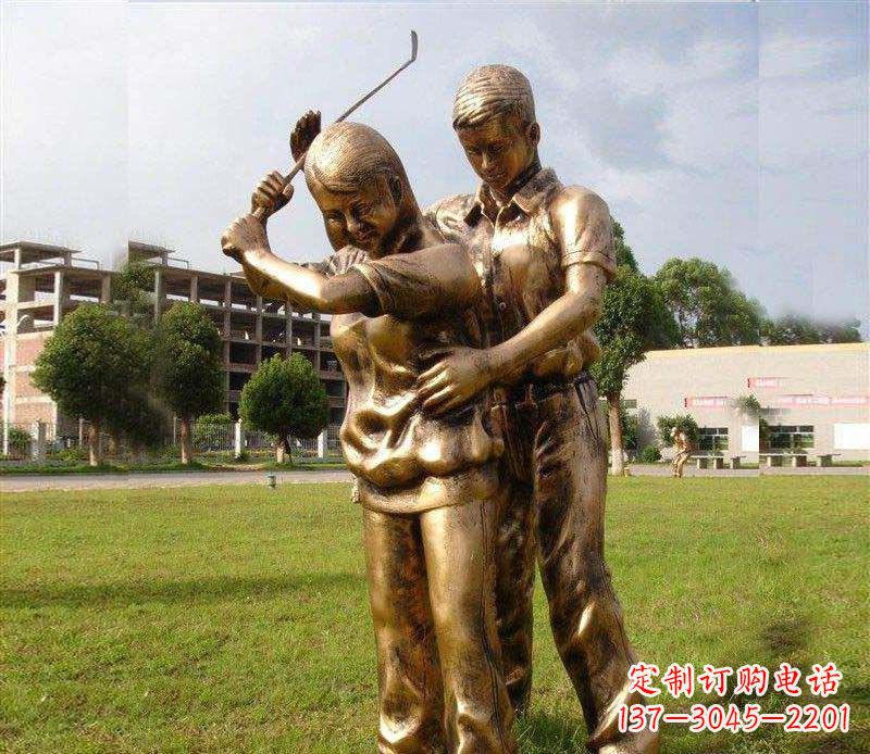 大连保龄球雕塑——精致的艺术精粹