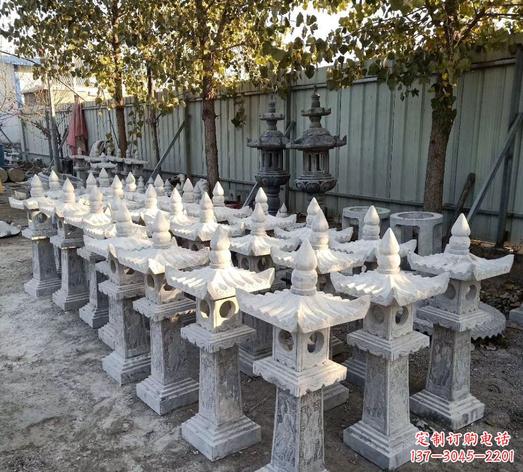 大连优雅摩登,大理石公园石灯雕塑