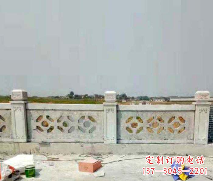 大连大理石国旗雕塑