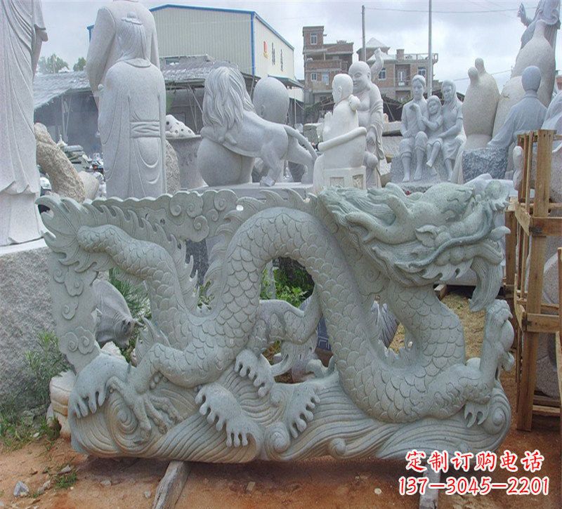 大连大理石龙石雕传承古老文化,精雕细琢的艺术品