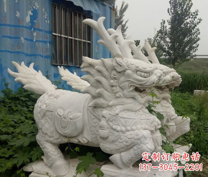 大连精美的大理石麒麟雕塑