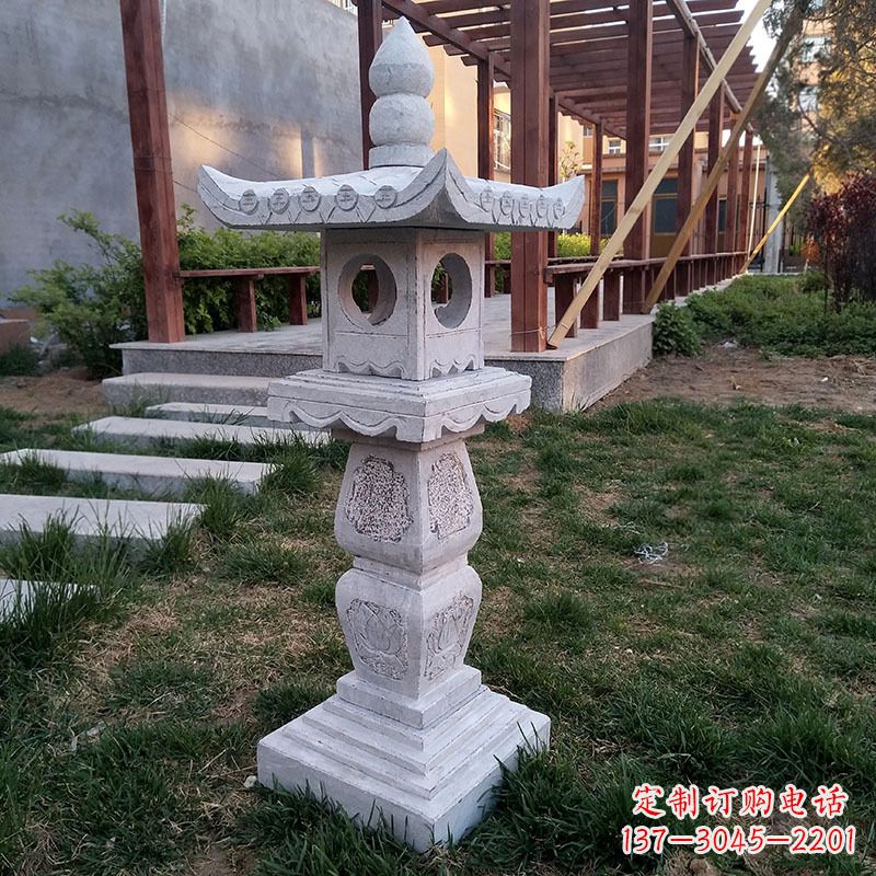 大连大理石灯笼雕塑