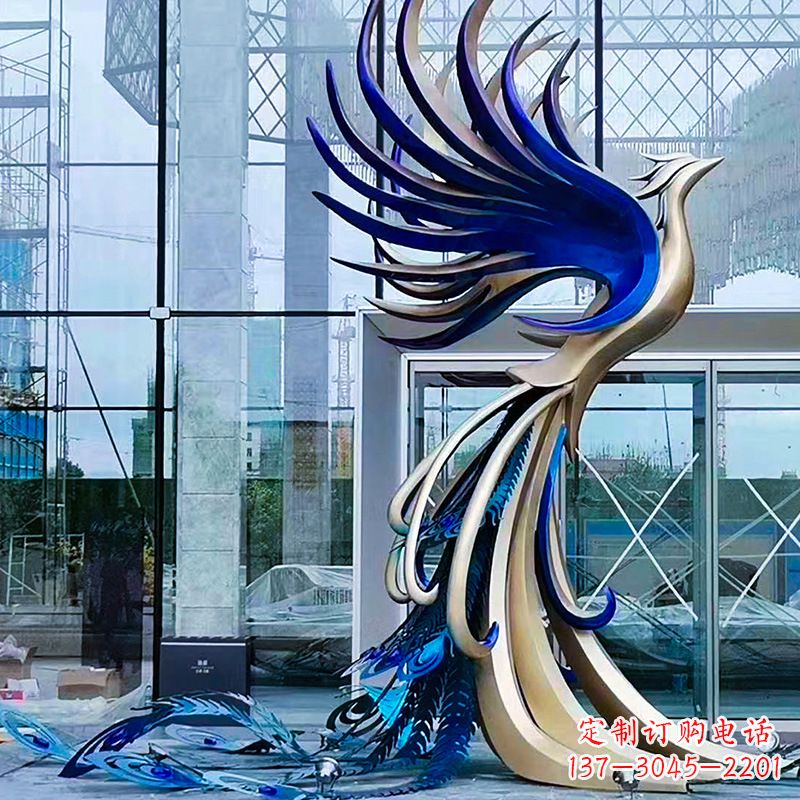 大连精美彩绘不锈钢孔雀雕塑