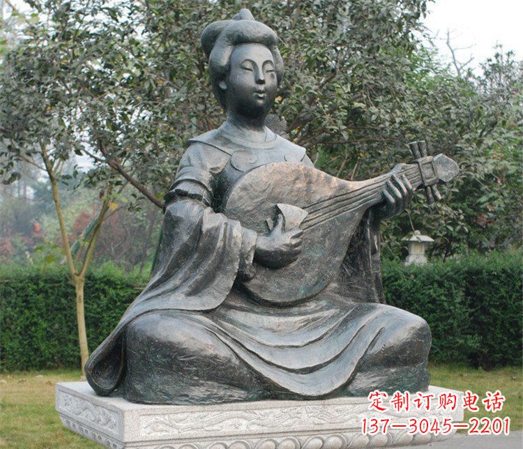 大连古典风情弹琵琶雕塑