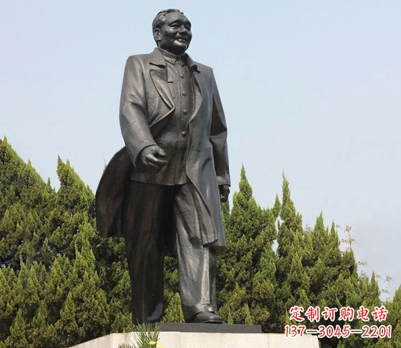 大连邓小平公园伟人铜雕