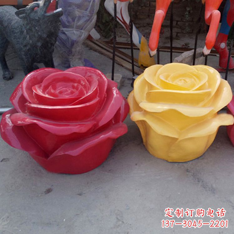 大连精美仿真玻璃钢玫瑰雕塑