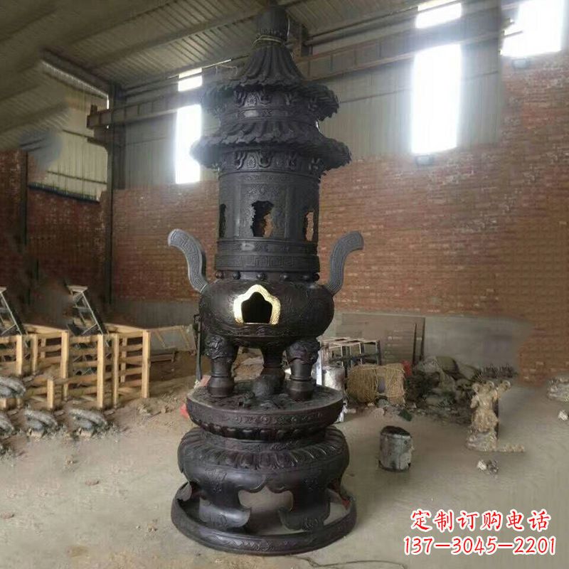 大连花卉盘状高层圆形铜香炉雕塑