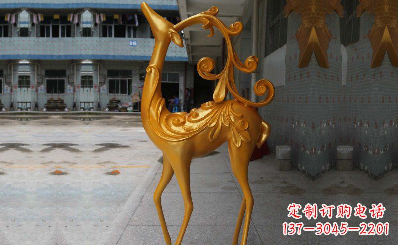大连玻璃钢小鹿雕塑,装饰公园美景