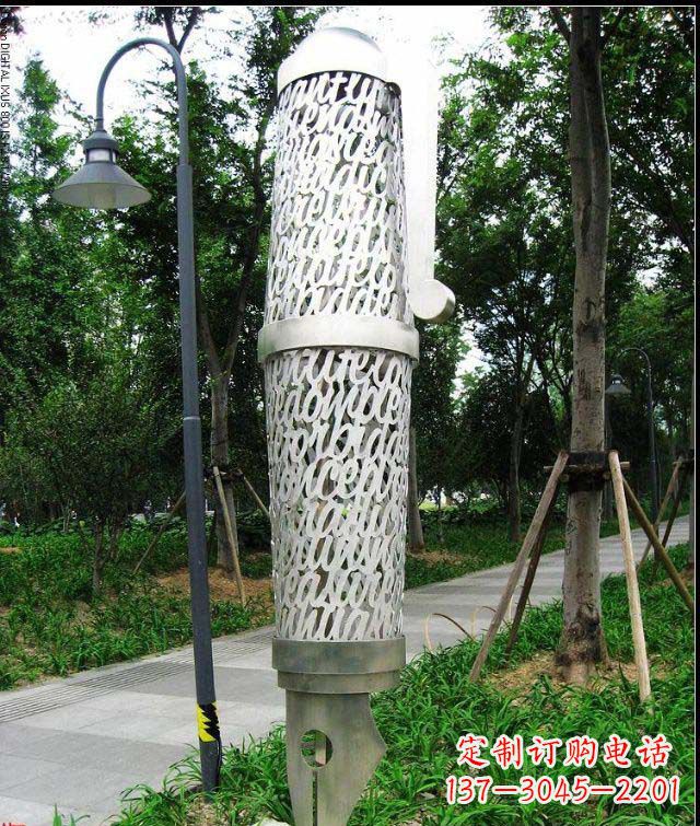 大连公园和空间绚丽抽象钢笔雕塑