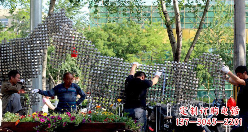 大连中领雕塑 - 动物抽象不锈钢雕塑