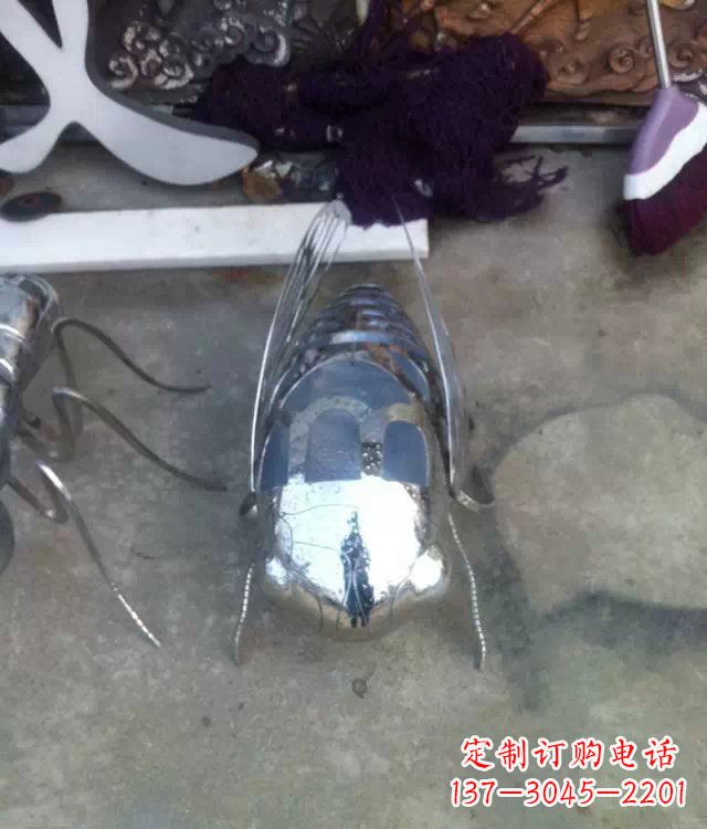 大连不锈钢动物雕塑