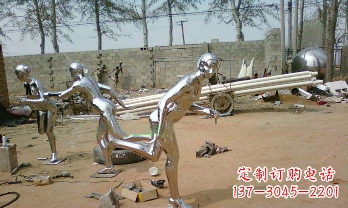大连精致美丽的不锈钢跑步女孩雕塑