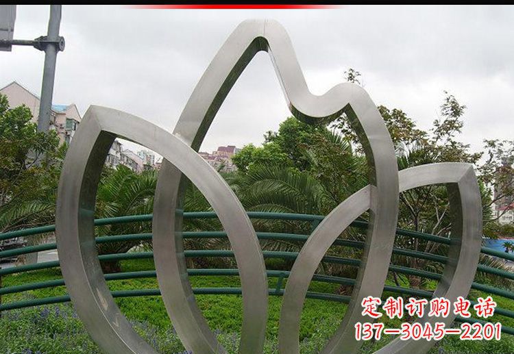 大连产品名称不锈钢树叶造型装置
