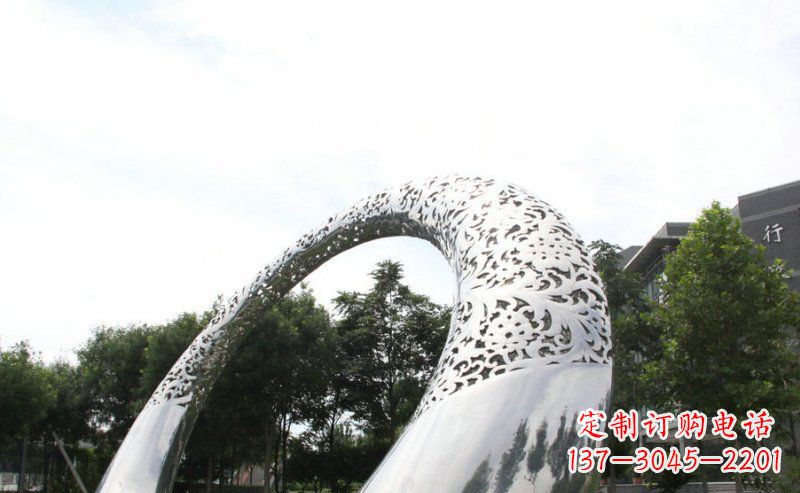 大连优雅定制不锈钢圆形拱门雕塑