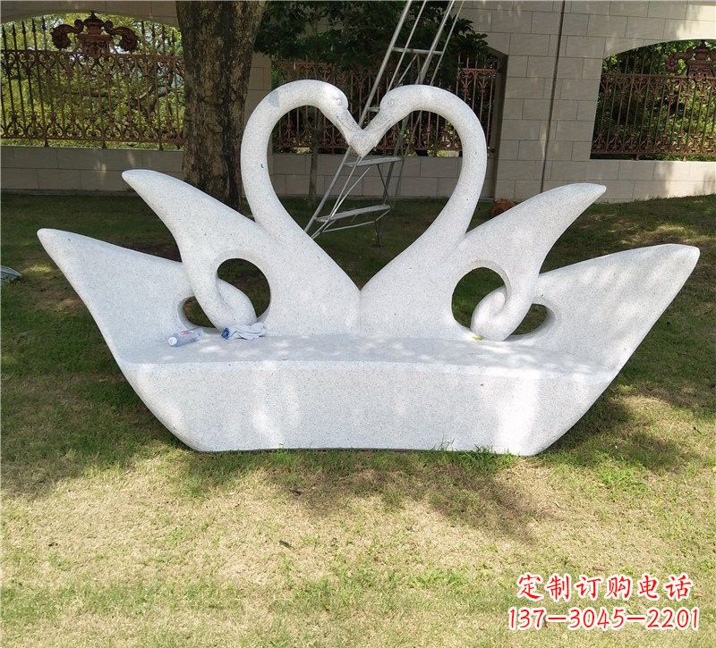 大连公园大理石天鹅座椅