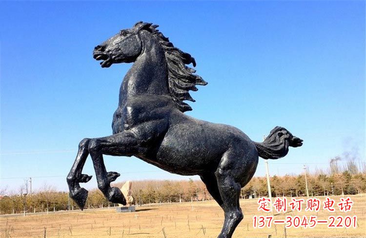 大连公园动物立马铜雕