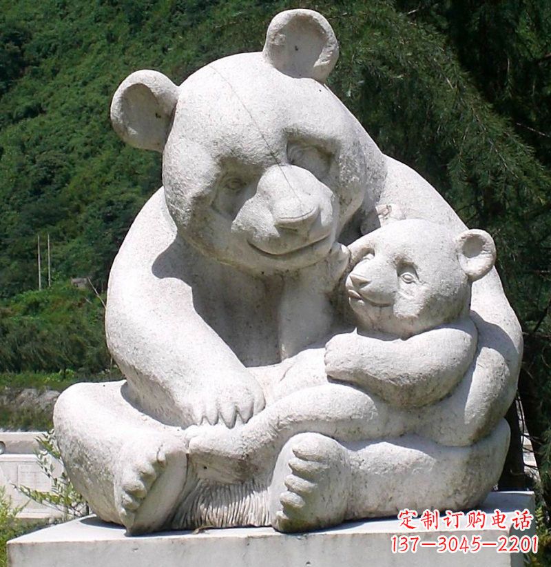 大连公园装饰熊猫石雕