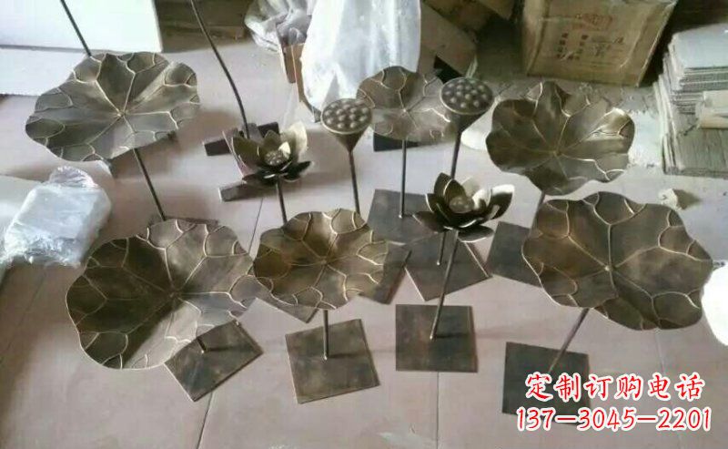 大连精美荷叶锻铜雕塑