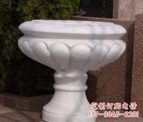 大连公园汉白玉花盆石雕