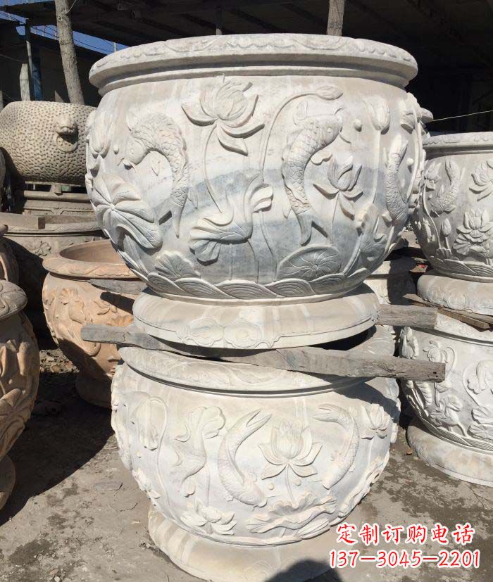大连精美荷花雕塑 彰显优雅之美