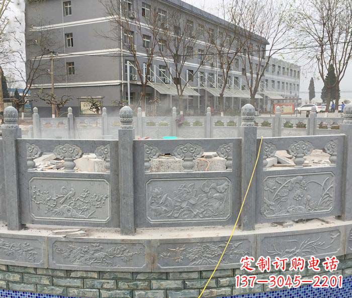 大连公园景观大理石栏板雕塑