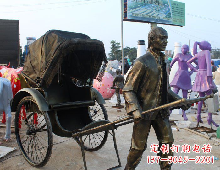 大连精致可爱的黄包车铜雕