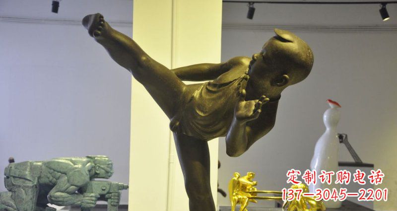 大连领雕塑男孩练功夫铜雕