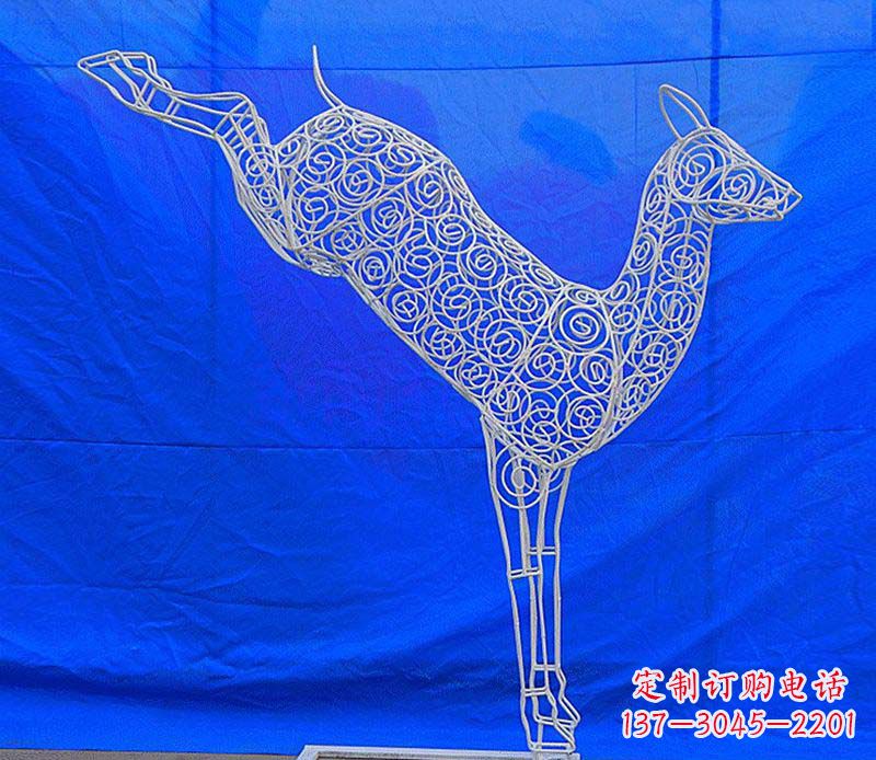 大连中领雕塑梅花鹿不锈钢镂空雕塑