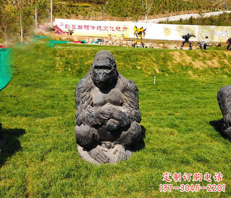 大连公园铜雕大猩猩动物雕塑