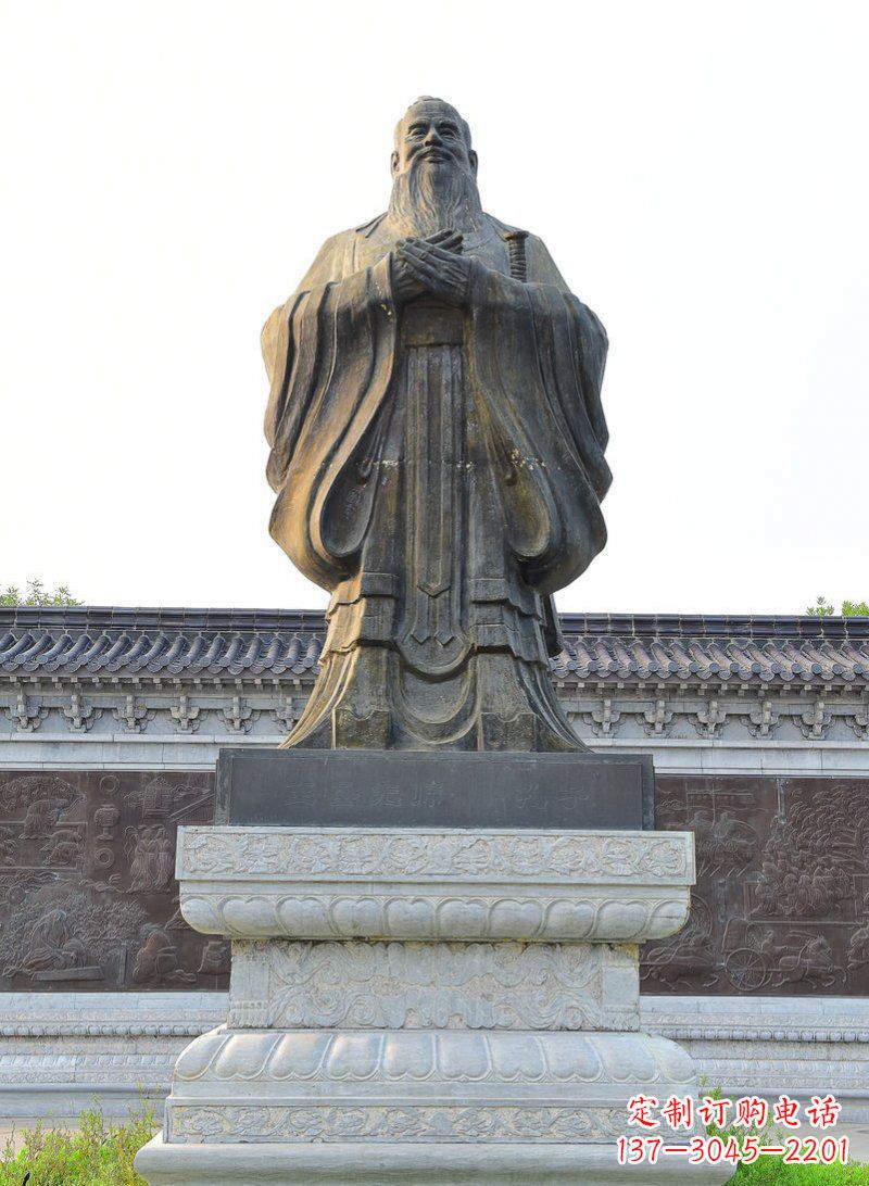 大连古代人物孔子铜雕 (2)