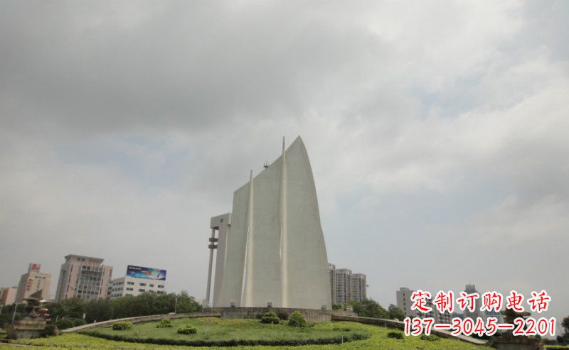 大连中领雕塑:让你的空间更英伦风——不锈钢抽象船帆雕塑