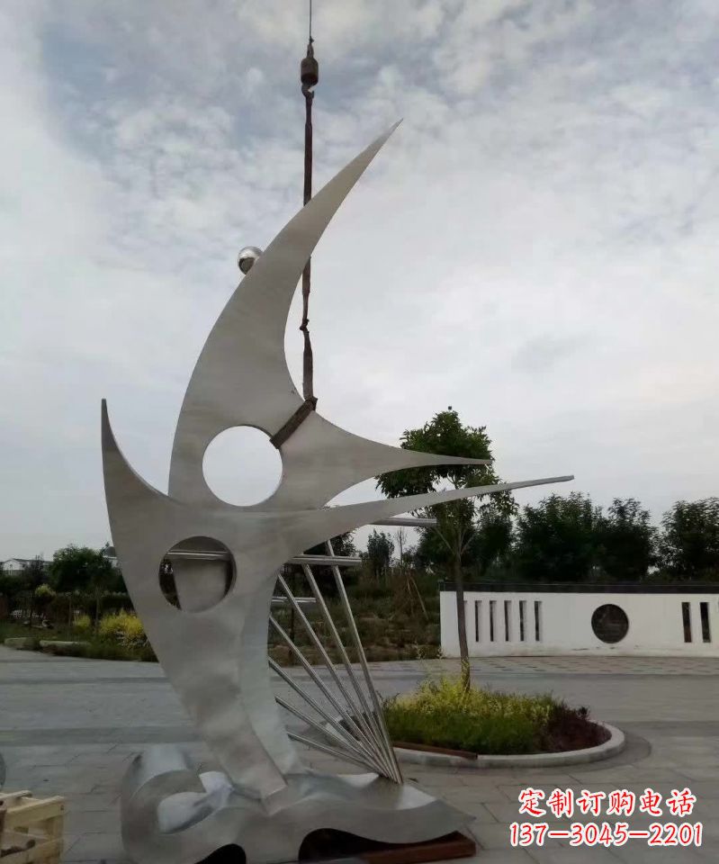 大连不锈钢帆船雕塑，铸就无限美丽