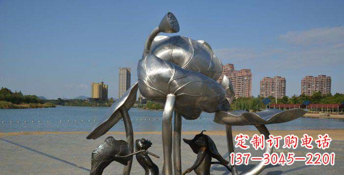大连精美不锈钢莲蓬雕塑