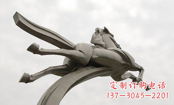 大连广场不锈钢一马当先景观雕塑