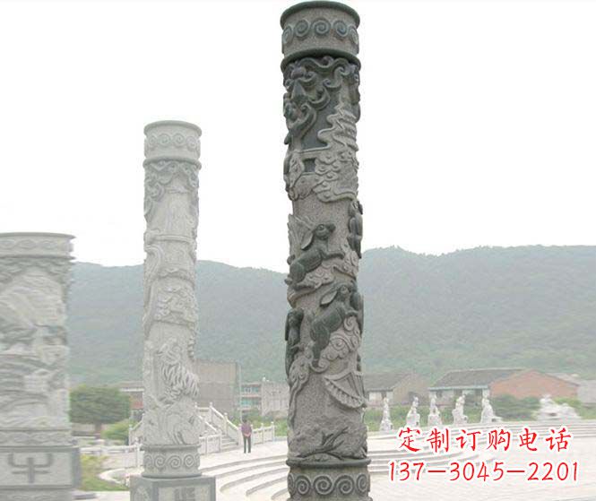 大连广场景观仿古12生肖石柱 (2)