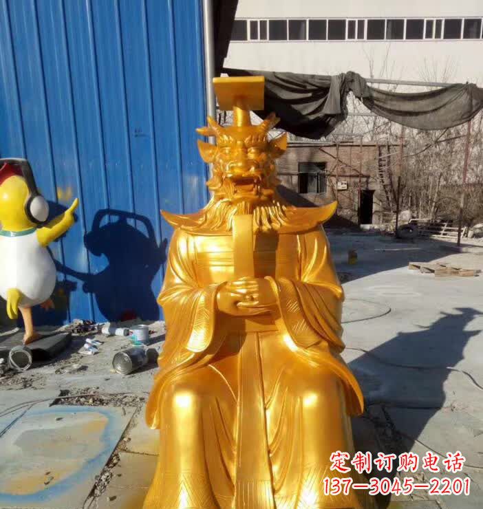大连中领雕塑:精美龙王铜雕