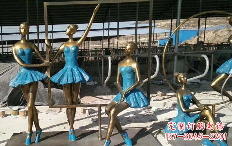 大连广场铜雕美女跳芭蕾人物雕塑