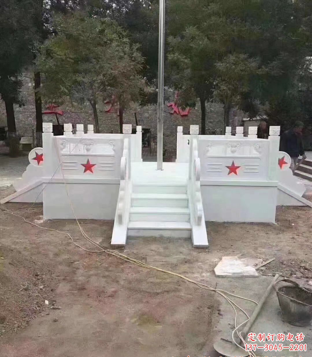 大连高贵典雅的汉白玉升旗台石雕