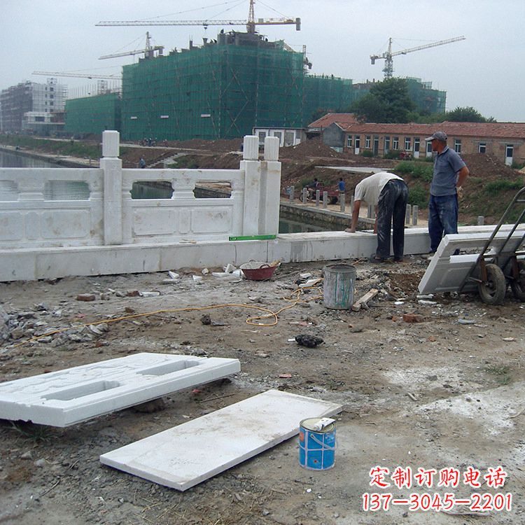 大连河道石栏杆雕塑-做出精美的石景艺术