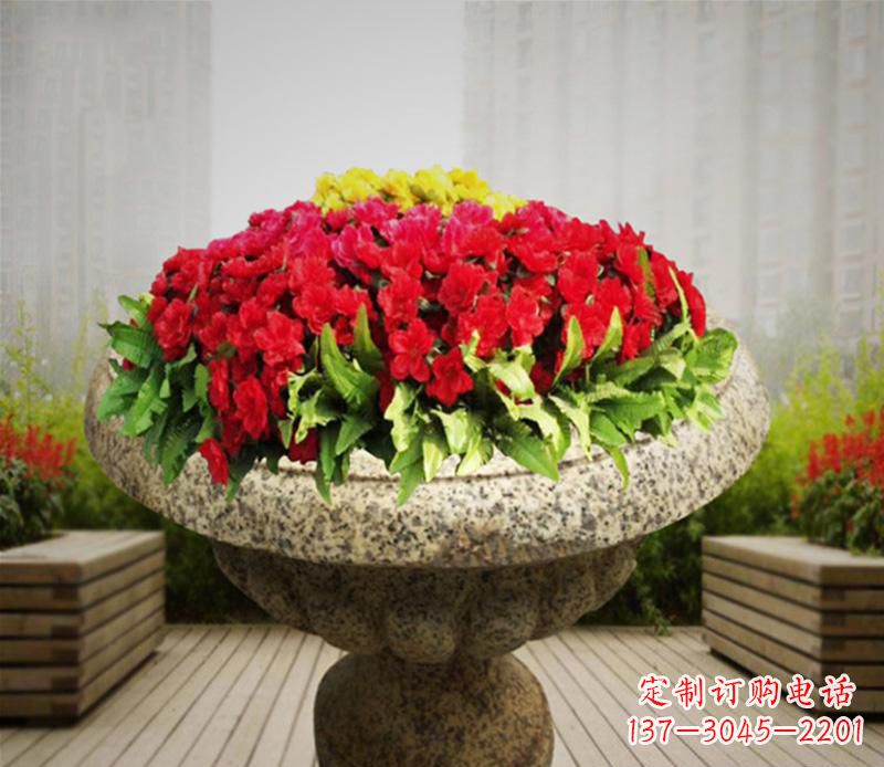 大连花岗岩小区景观花盆雕塑：精美艺术设计