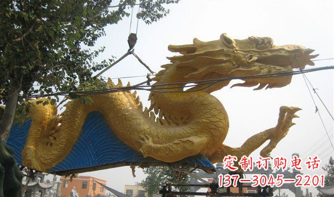 大连黄金龙广场铜雕
