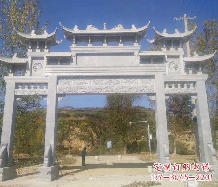 大连中领雕塑:精雕制作仿古石牌坊石雕