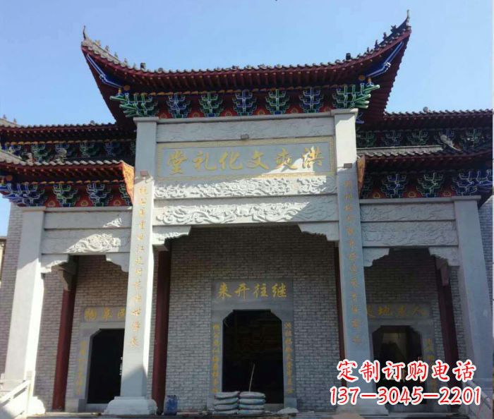 大连景区三门石雕牌楼,精美绝伦的艺术之作