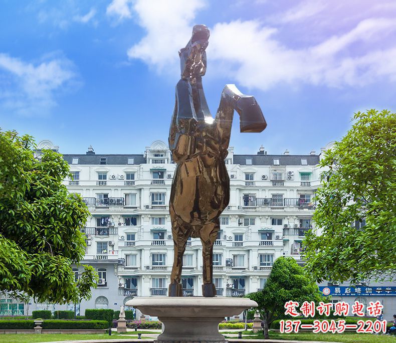 大连镜面城市不锈钢奔马雕塑