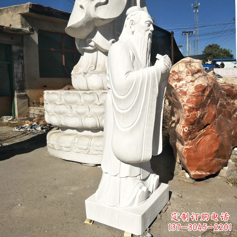 大连孔子石雕塑